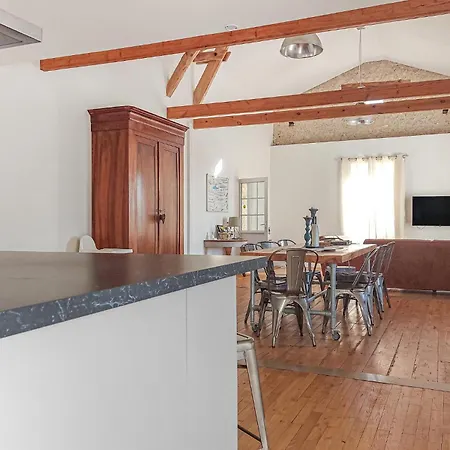 Charmante Maison Avec Piscine Σπίτι διακοπών *